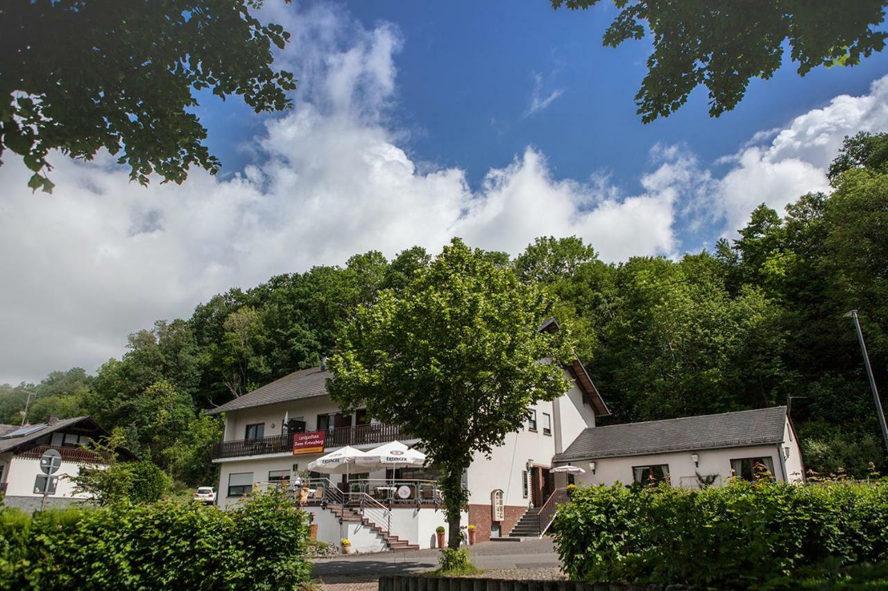Landgasthaus Zum Kreuzberg Schonbach  外观 照片